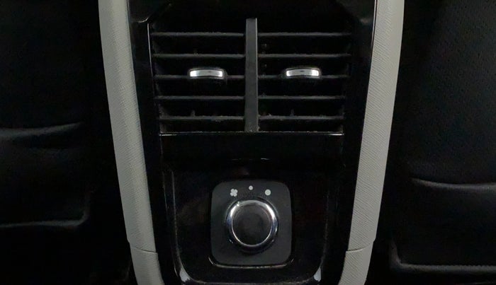 2018 Tata NEXON XZA+ 1.5 Dual Tone, Diesel, Automatic, 62,190 km, Rear AC Vents