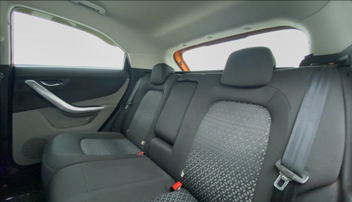 2018 Tata NEXON XZA+ 1.5 Dual Tone, Diesel, Automatic, 62,190 km, Right Side Rear Door Cabin