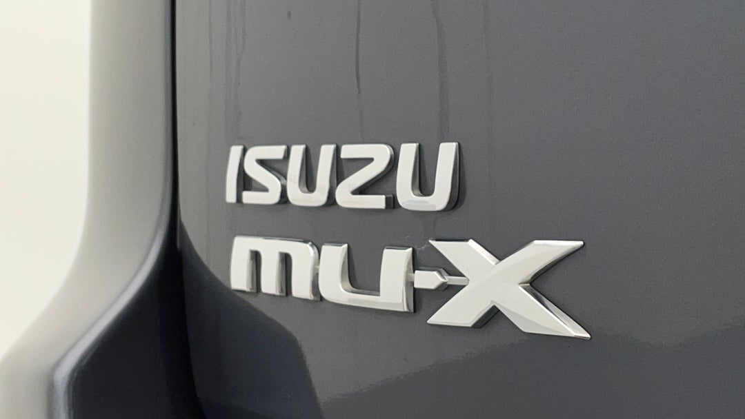 Badge (Boot Left Side)