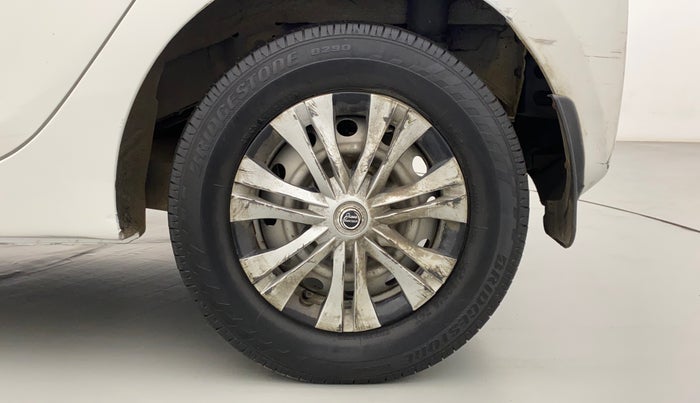 2012 Hyundai Eon D-LITE+, Petrol, Manual, 1,23,598 km, Left Rear Wheel