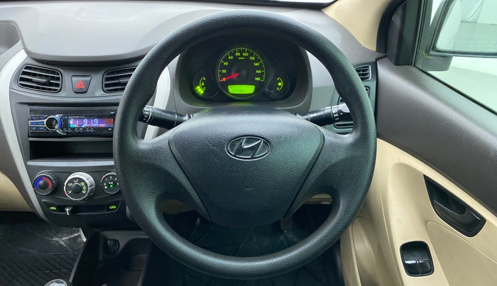 2018 Hyundai Eon ERA PLUS, Petrol, Manual, 33,478 km, Steering Wheel Close Up