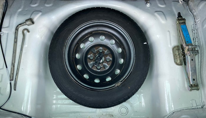 2018 Hyundai Eon ERA PLUS, Petrol, Manual, 33,478 km, Spare Tyre