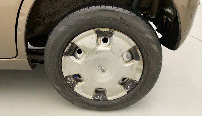 2013 Maruti Wagon R 1.0 LXI CNG, CNG, Manual, 70,382 km, Left Rear Wheel
