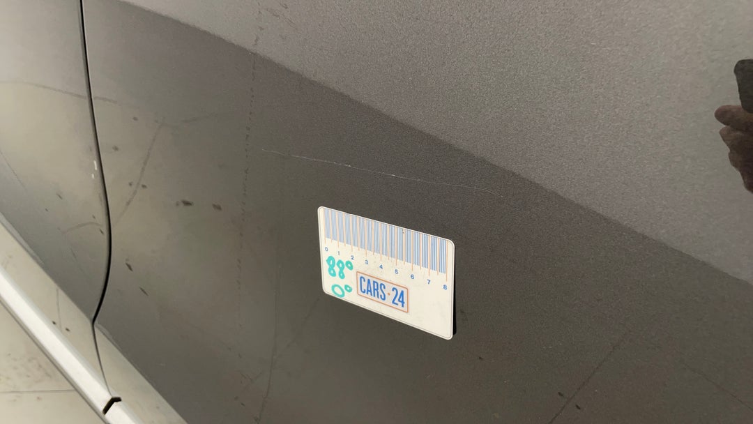 Doors Front RHS Scratch