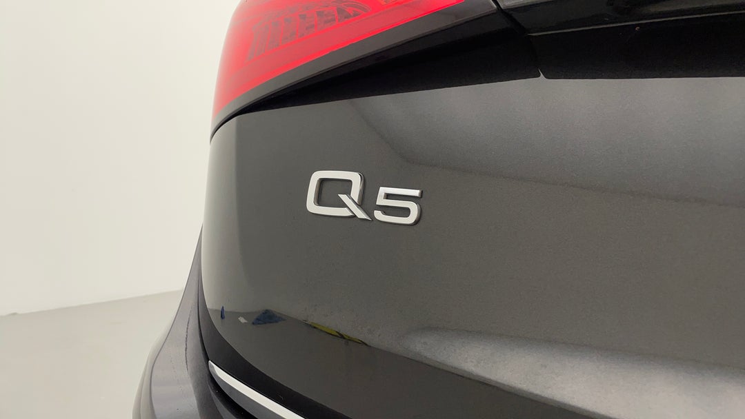 Badge (Boot Left Side)