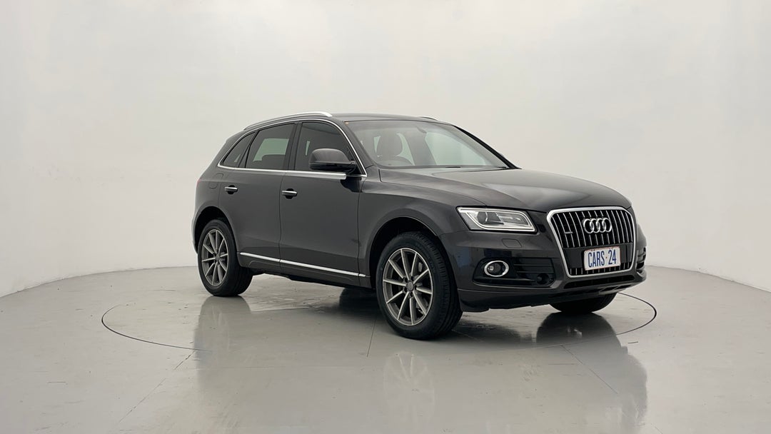 Right Front Diagonal (45- Degree) View