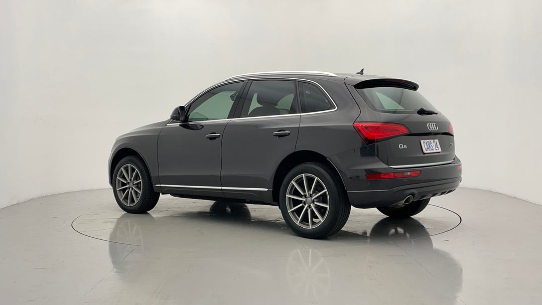 Left Back Diagonal (45- Degree) View