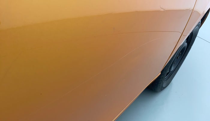 2016 Tata Tiago XT PETROL, Petrol, Manual, 51,816 km, Driver-side door - Slightly dented