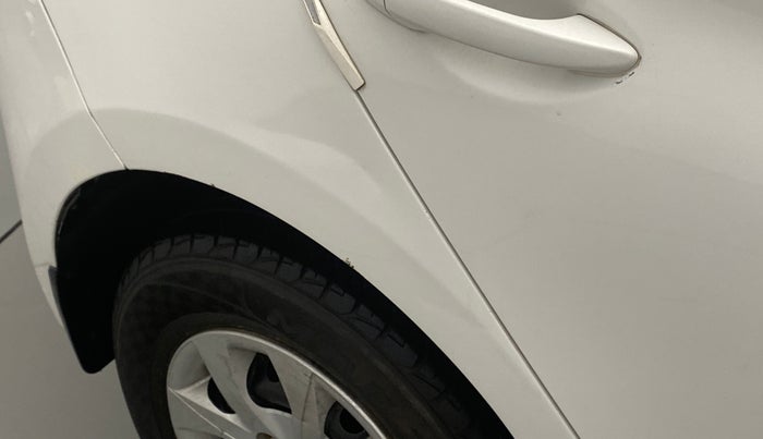 2017 Hyundai Elite i20 MAGNA 1.4 AT, Petrol, Automatic, 70,894 km, Right quarter panel - Slightly dented