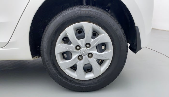 2016 Hyundai Elite i20 MAGNA 1.2, Petrol, Manual, 33,385 km, Left Rear Wheel