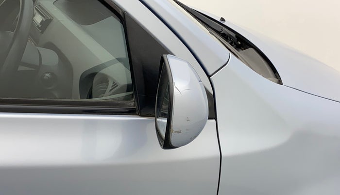 2011 Toyota Etios Liva GD, Diesel, Manual, 60,575 km, Right rear-view mirror - Minor scratches