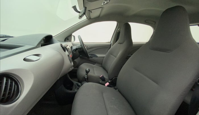 2011 Toyota Etios Liva GD, Diesel, Manual, 60,575 km, Right Side Front Door Cabin