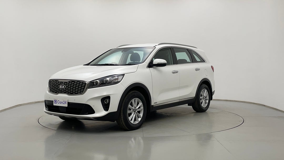 Left Front Diagonal (45- Degree) View