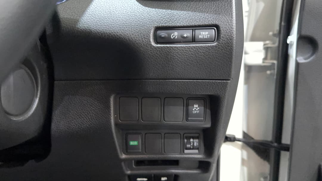 2020 Nissan X-trail St 7 Seat (4x2), Automatic, 85090 km, Utility Switches/Buttons