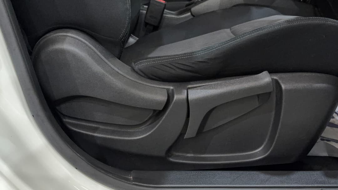 2020 Nissan X-trail St 7 Seat (4x2), Automatic, 85090 km, Drivers Side Adjustment Panel