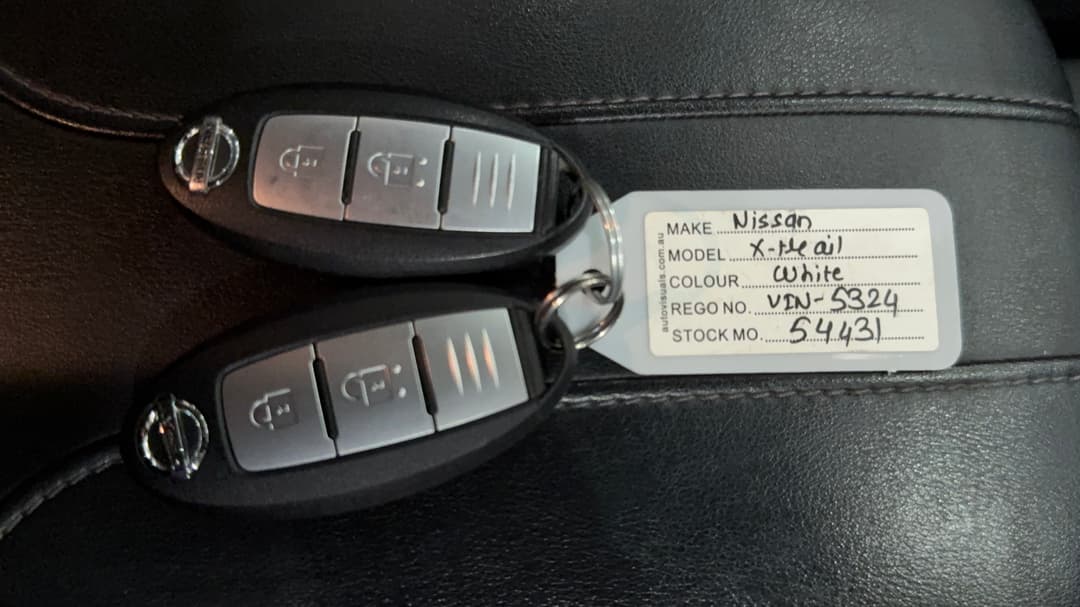2020 Nissan X-trail St 7 Seat (4x2), Automatic, 85090 km, Key Close-up
