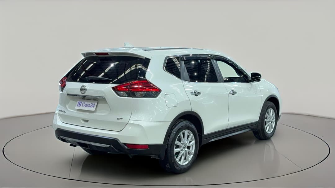 2020 Nissan X-trail St 7 Seat (4x2), Automatic, 85090 km, Right Back Diagonal (45- Degree) View