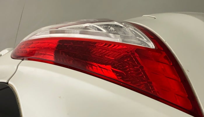 2012 Maruti Swift VDI, Diesel, Manual, 64,569 km, Right tail light - Reverse gear light not functional