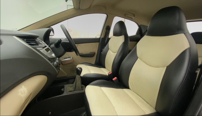 2013 Hyundai Eon D-LITE+, Petrol, Manual, 34,895 km, Right Side Front Door Cabin