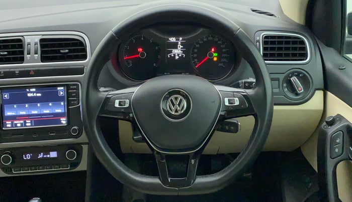 2022 Volkswagen Vento HIGHLINE PLUS 1.0L TSI AT, Petrol, Automatic, 23,868 km, Steering Wheel Close Up