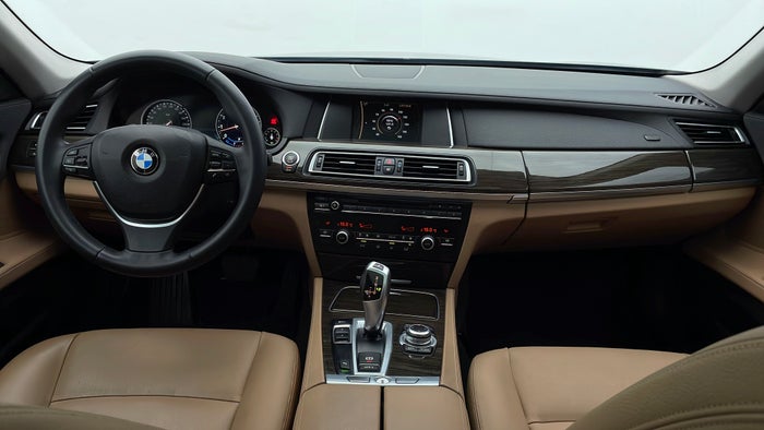BMW 7 SERIES-Dashboard View