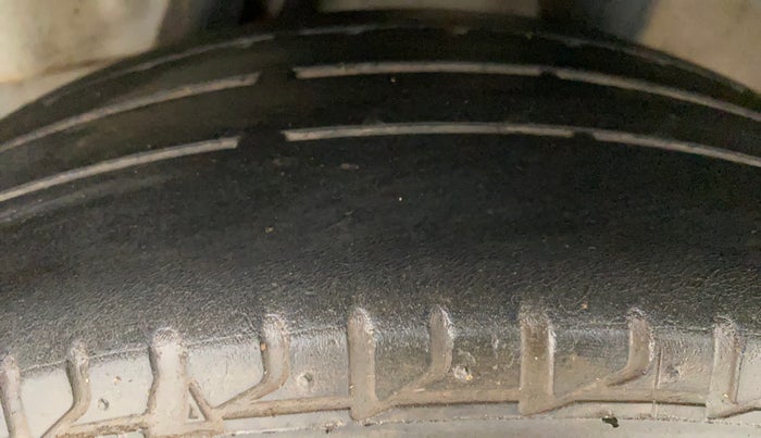 2016 Honda City 1.5L I-VTEC E MT, Petrol, Manual, 69,102 km, Left Rear Tyre Tread