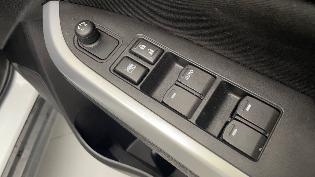 Drivers Side Door Panel Controls