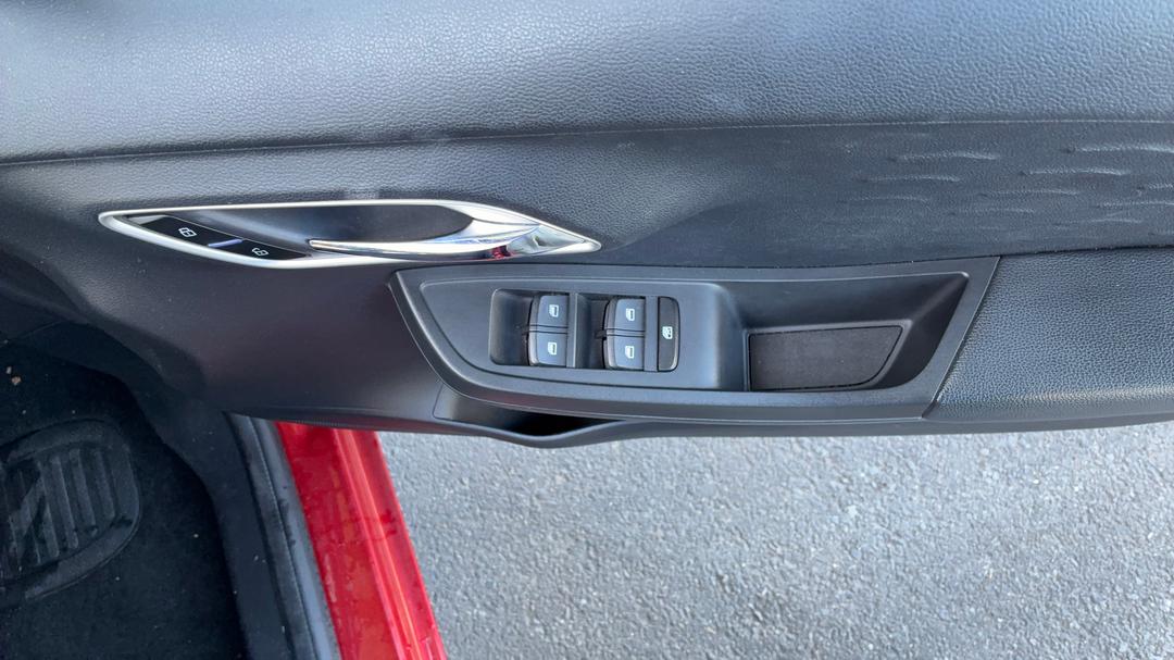2021 MG Mg3 Auto Core, Automatic, 38986 km, Drivers Side Door Panel Controls