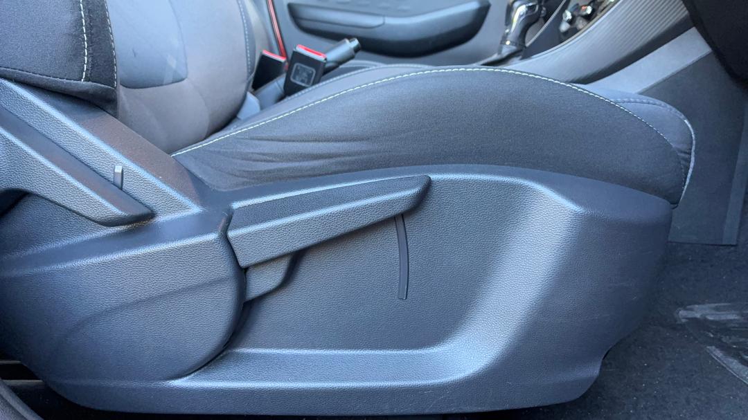 2021 MG Mg3 Auto Core, Automatic, 38986 km, Drivers Side Adjustment Panel