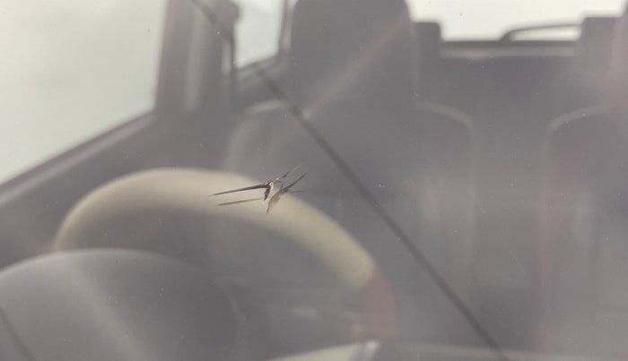2016 Maruti Wagon R 1.0 VXI AMT, Petrol, Automatic, 82,492 km, Front windshield - Minor spot on windshield