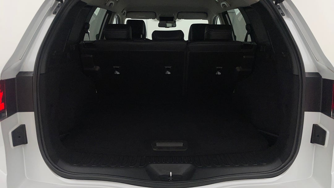 2023 Renault Koleos Zen (4x2), Automatic, 43006 km, Boot Inside View