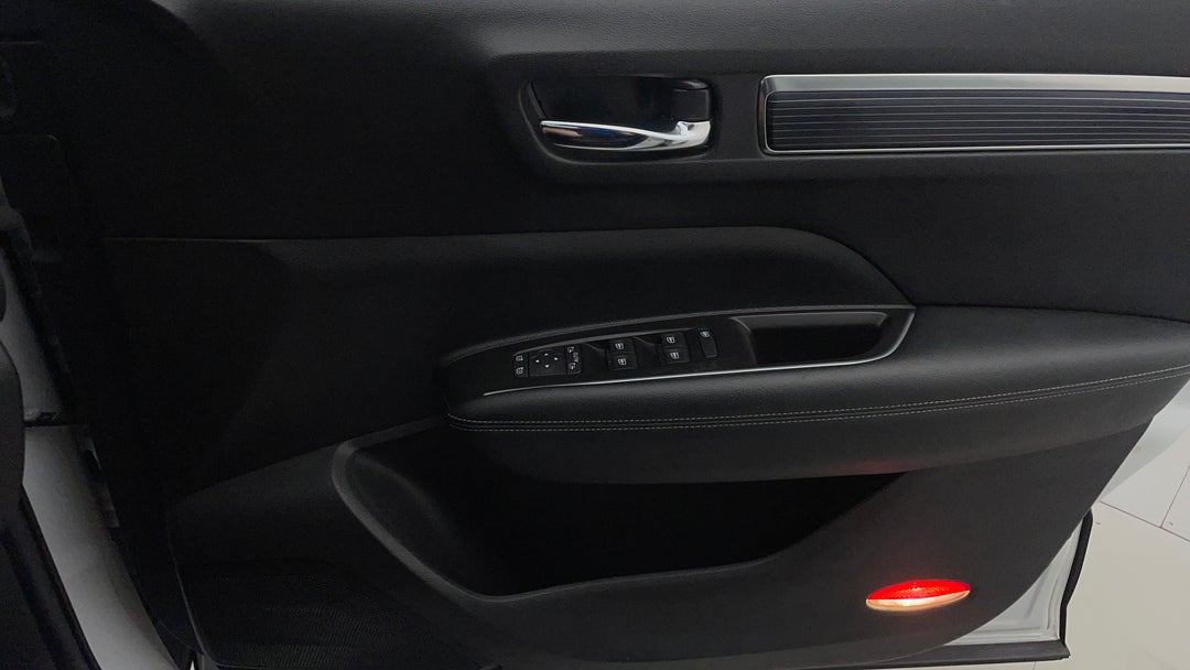 2023 Renault Koleos Zen (4x2), Automatic, 43006 km, Speaker View