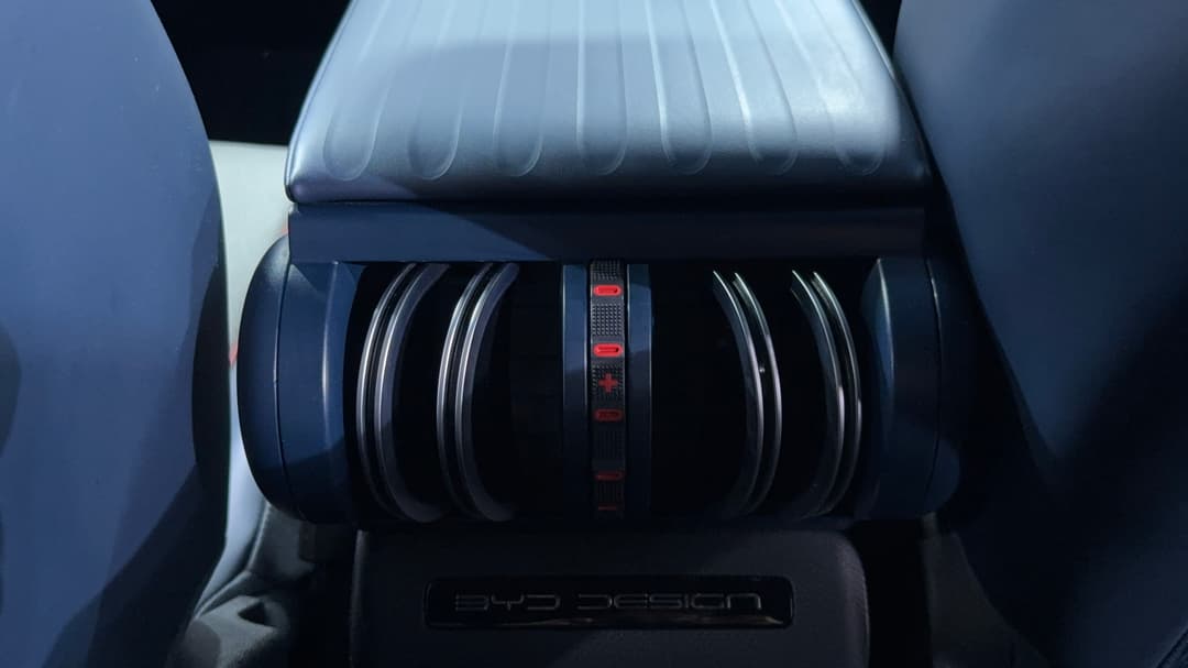 2023 Byd Atto 3 Extended Range, Automatic, 43995 km, Rear A/C Vent