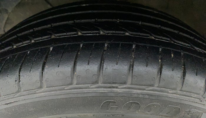 2019 Maruti Baleno ALPHA 1.2 K12, Petrol, Manual, 40,347 km, Left Front Tyre Tread