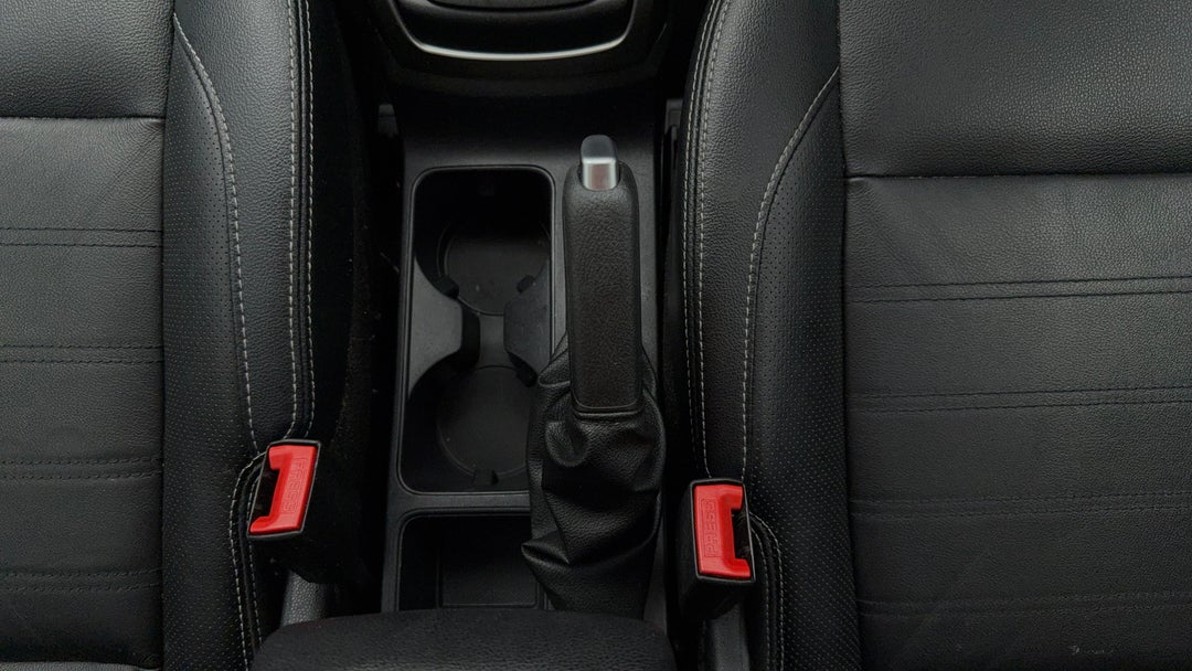 2019 Ford Ecosport Titanium, Automatic, 42366 km, Handbrake