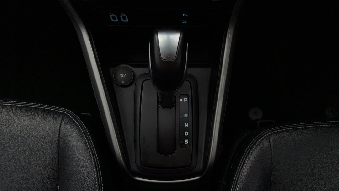 2019 Ford Ecosport Titanium, Automatic, 42366 km, Gear Lever 