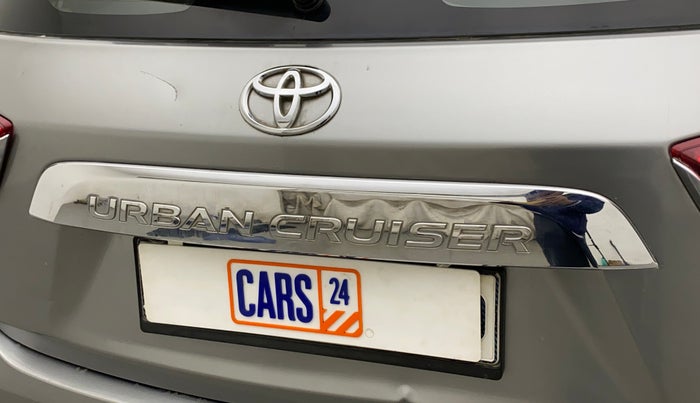 2021 Toyota URBAN CRUISER PREMIUM GRADE AT, Petrol, Automatic, 23,766 km, Dicky (Boot door) - Minor scratches
