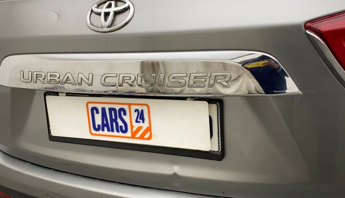 2021 Toyota URBAN CRUISER PREMIUM GRADE AT, Petrol, Automatic, 23,766 km, Dicky (Boot door) - Slightly dented