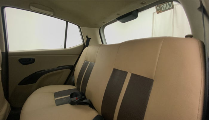 2016 Hyundai i10 MAGNA 1.1, Petrol, Manual, 43,386 km, Right Side Rear Door Cabin