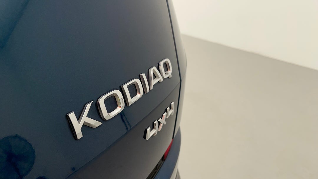 Badge (Boot Right Side)