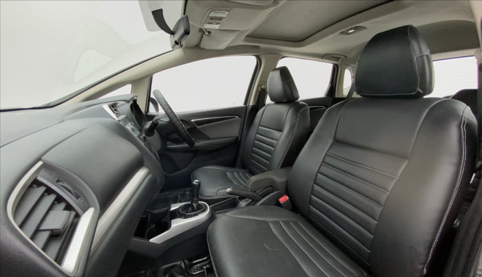 2018 Honda WR-V 1.2L I-VTEC VX MT, Petrol, Manual, 1,08,918 km, Right Side Front Door Cabin