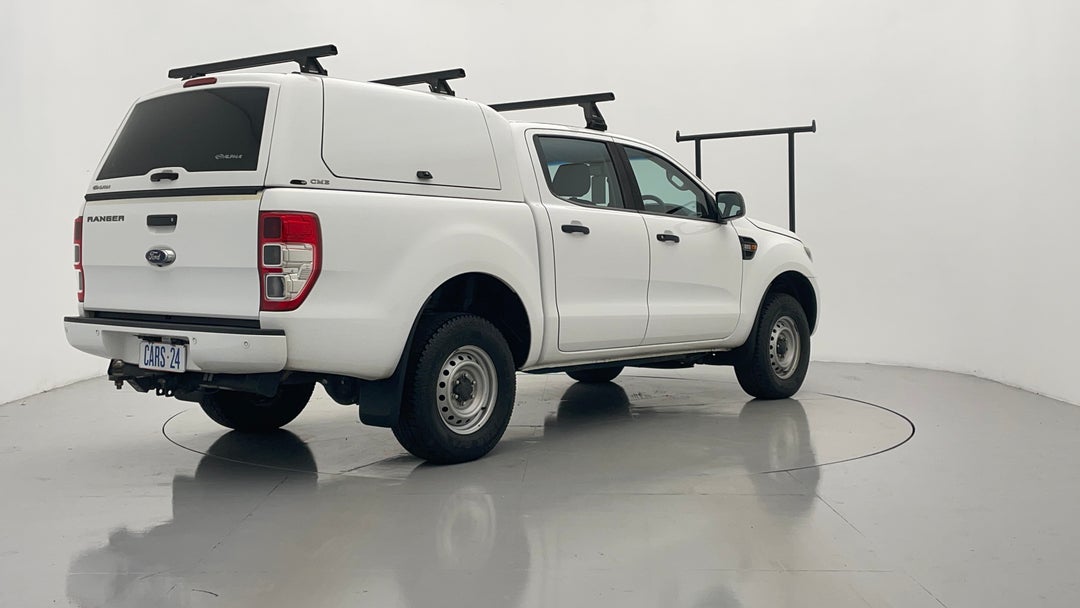 Right Back Diagonal (45- Degree) View