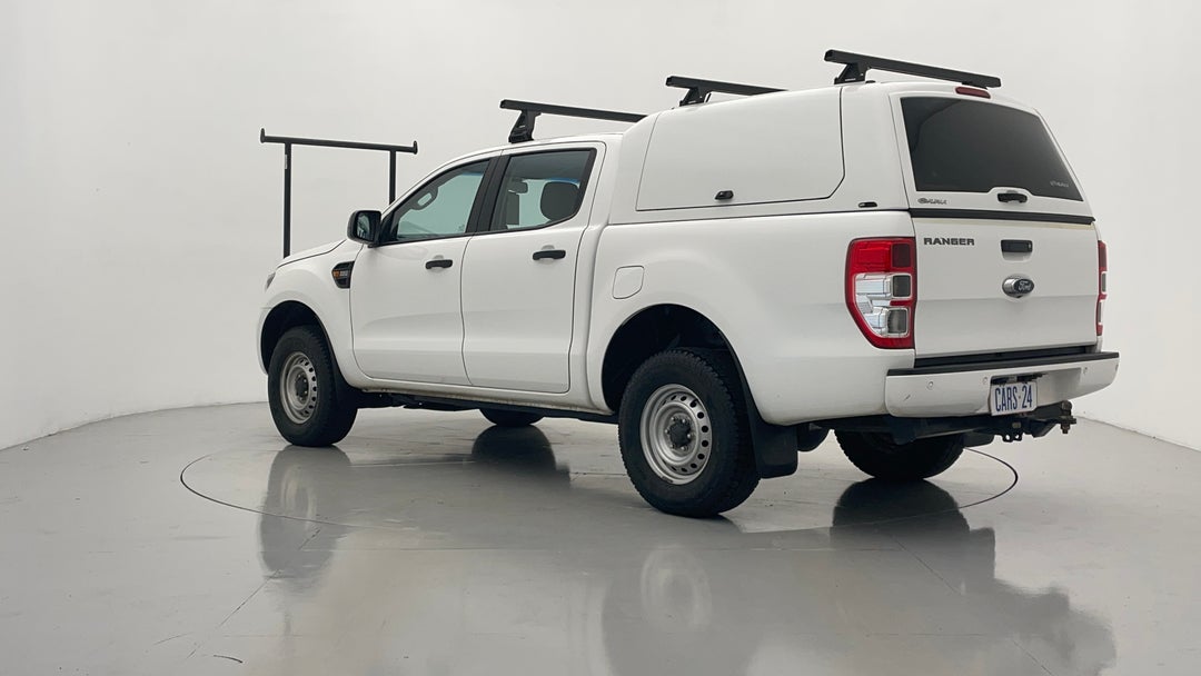 Left Back Diagonal (45- Degree) View