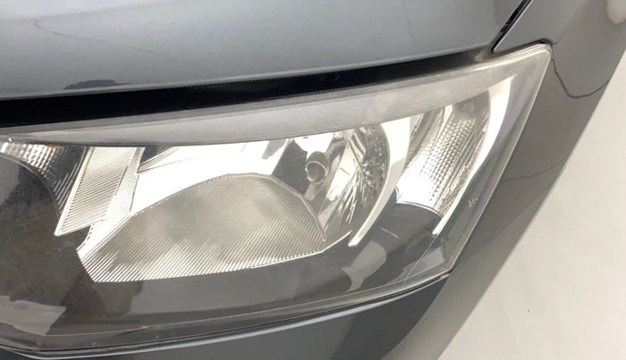 2018 Skoda Rapid AMBITION 1.6 MPI MT, Petrol, Manual, 72,675 km, Left headlight - Daytime running light not functional