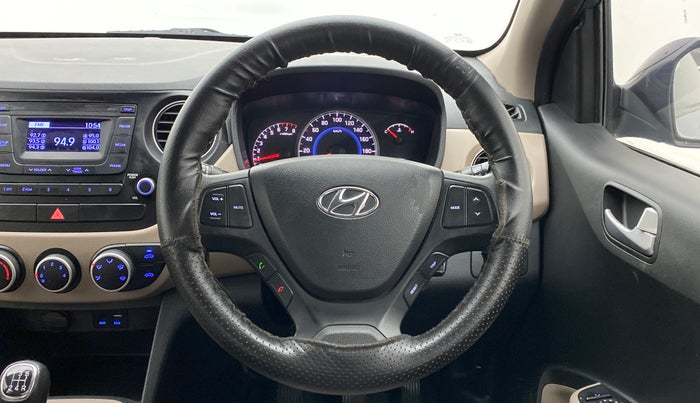 2016 Hyundai Grand i10 SPORTZ 1.2 KAPPA VTVT, Petrol, Manual, 39,532 km, Steering Wheel Close Up