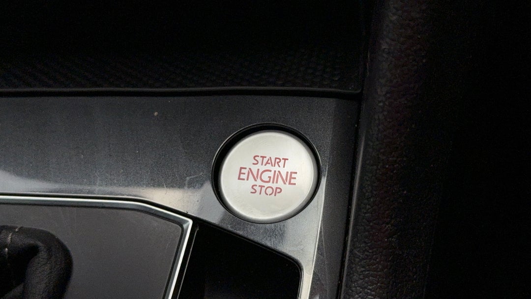 2019 Volkswagen Tiguan 132 Tsi R-line Edition, Automatic, 68171 km, Keyless / Button Start