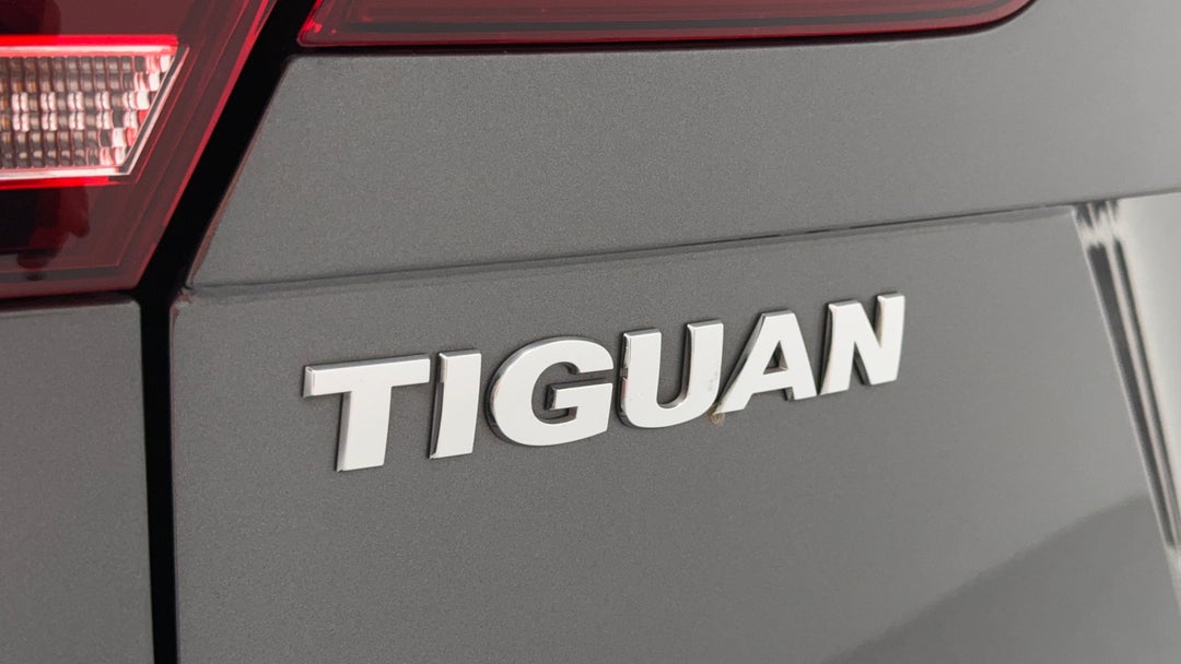 2019 Volkswagen Tiguan 132 Tsi R-line Edition, Automatic, 68171 km, Badge (Boot Left Side)