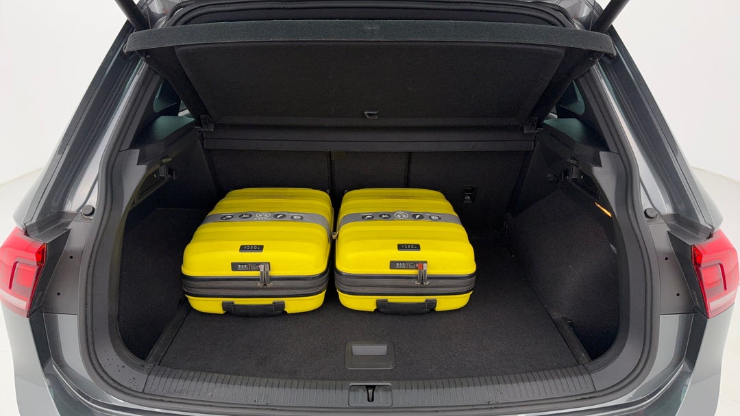 2019 Volkswagen Tiguan 132 Tsi R-line Edition, Automatic, 68171 km, Boot Inside View with Luggage
