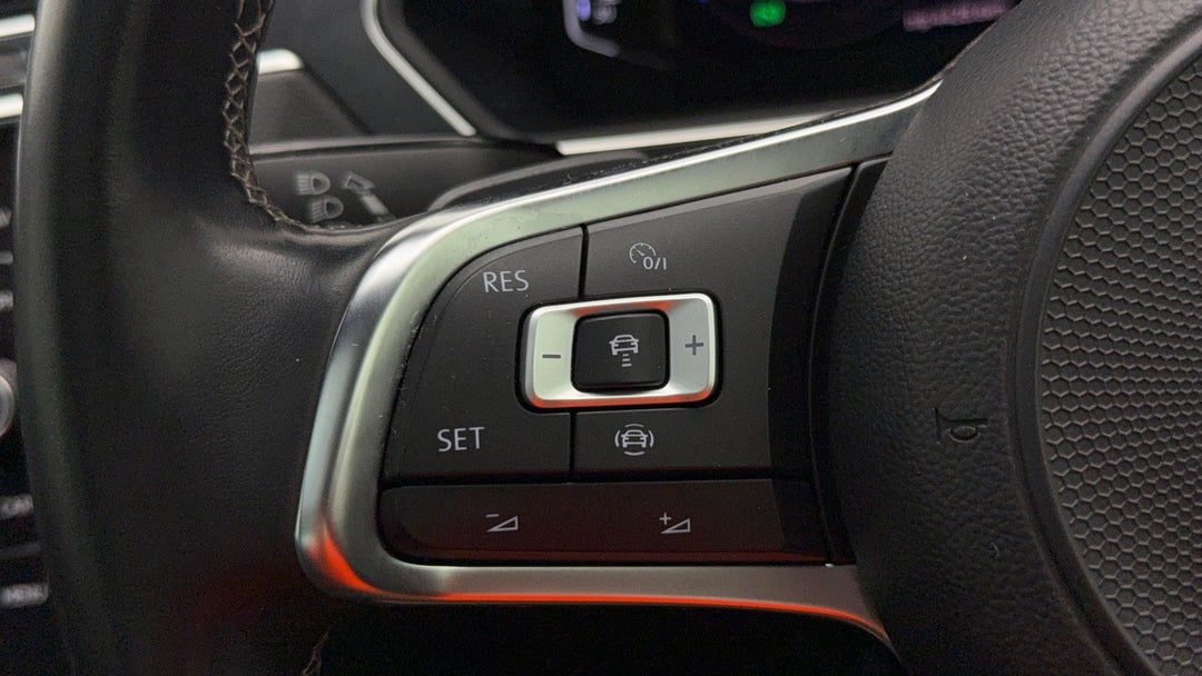 2019 Volkswagen Tiguan 132 Tsi R-line Edition, Automatic, 68171 km, Cruise Control