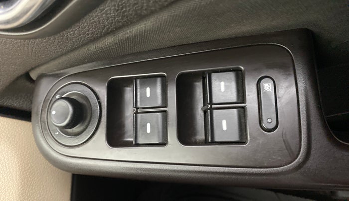 2015 Tata Zest XT QUADRAJET 90PS, Diesel, Manual, 80,609 km, Right front window switch / handle - Child Switch not working for windows